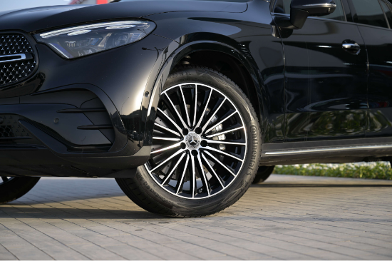 Picture of Mercedes GLC200