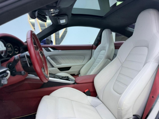 Picture of PORSCHE 911 TURBO S