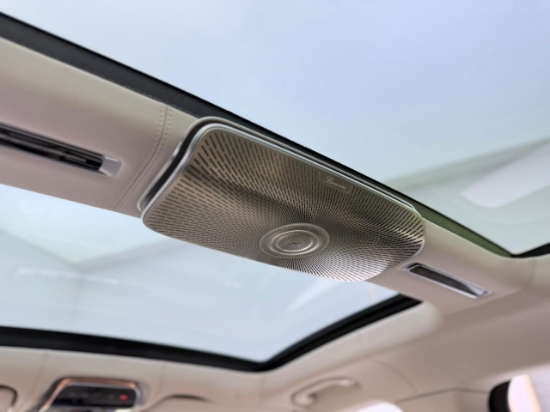 Picture of Mercedes MAYBACH