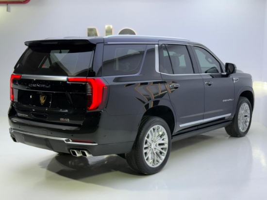 Picture of GMC DENALI