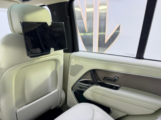 Picture of RANGE ROVER HSE-P400