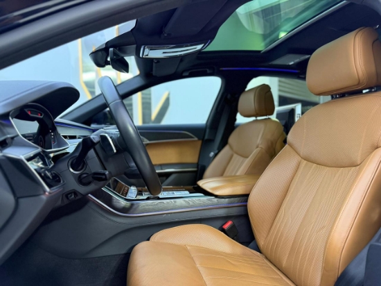 Picture of AUDI A8L 55 TFSI