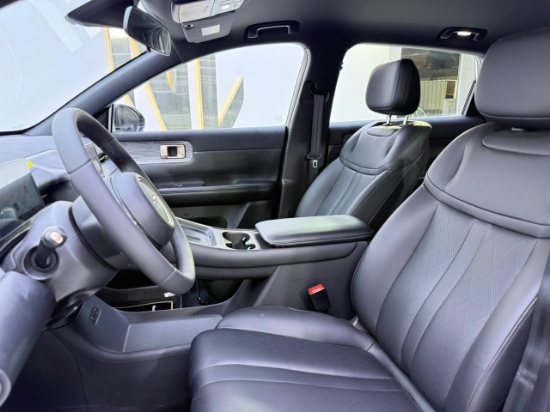 Picture of CHEVROLET CAPTIVE PHEV