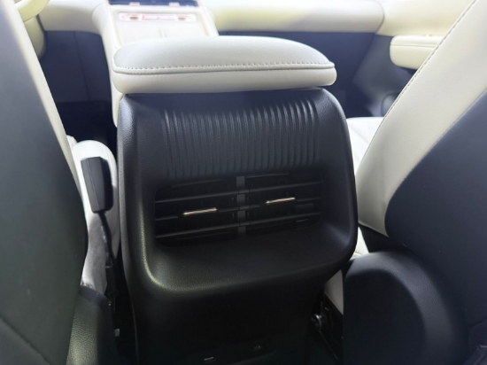 Picture of CHEVROLET CAPTIVE PHEV