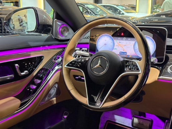 Picture of MERCEDES S680