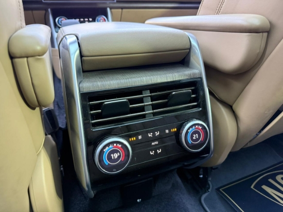 Picture of RANGE ROVER SE-P400