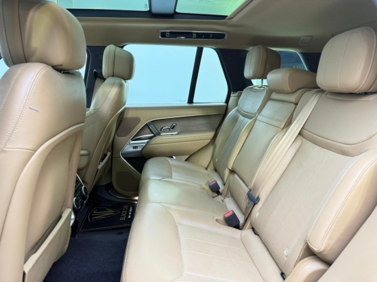Picture of RANGE ROVER SE-P400