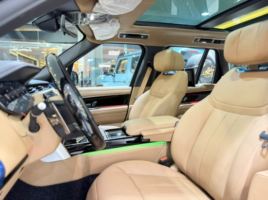 Picture of RANGE ROVER  AUTOBIOGRAPHY P530