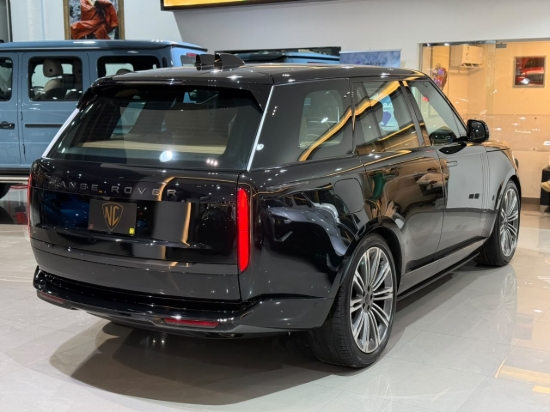 Picture of RANGE ROVER AUTOBIOGRAPHY P530