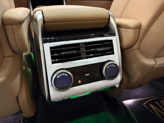 Picture of RANGE ROVER AUTOBIOGRAPHY P530