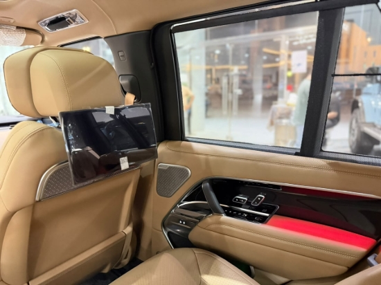 Picture of RANGE ROVER AUTOBIOGRAPHY P530