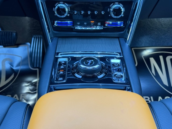 Picture of ROLLS ROYCE CULLINAN