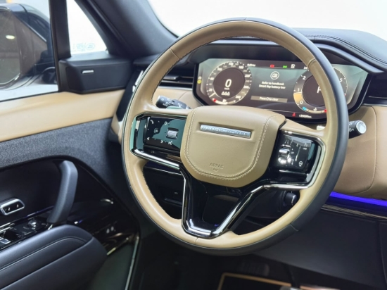 Picture of RANGE ROVER  DYNAMIC SE P400