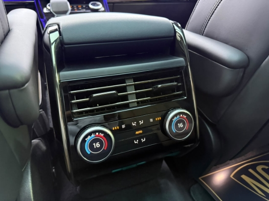 Picture of RANGE ROVER  DYNAMIC SE P400