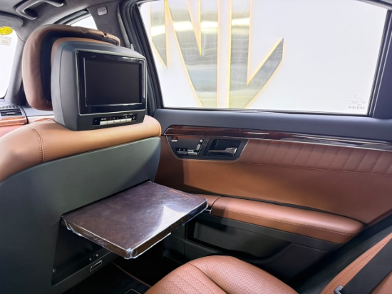 Picture of MERCEDES S500