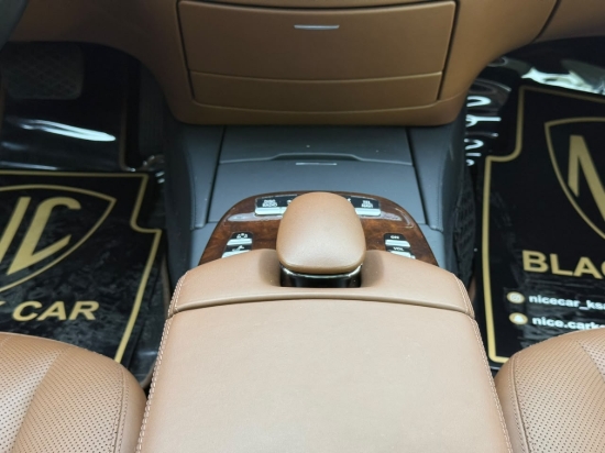 Picture of MERCEDES S500