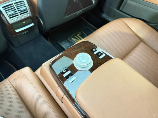 Picture of MERCEDES S500