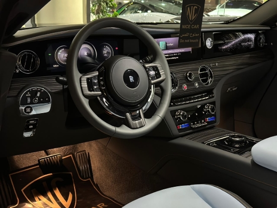 Picture of ROLLS ROYCE SPECTRE