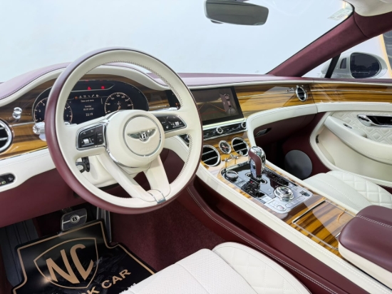 Picture of BENTLEY GT