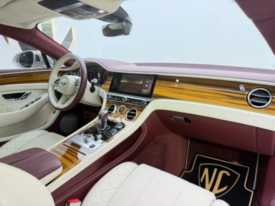 Picture of BENTLEY GT
