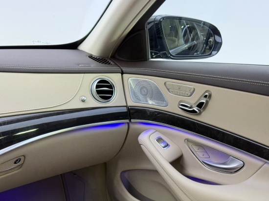 Picture of MERCEDES S560