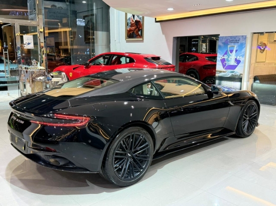 Picture of ASTON MARTIN DB12