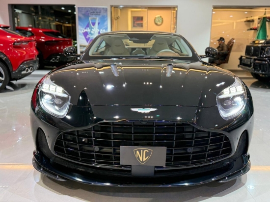 Picture of ASTON MARTIN DB12