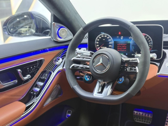 Picture of MERCEDES S63