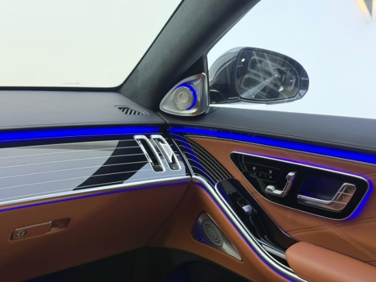 Picture of MERCEDES S63