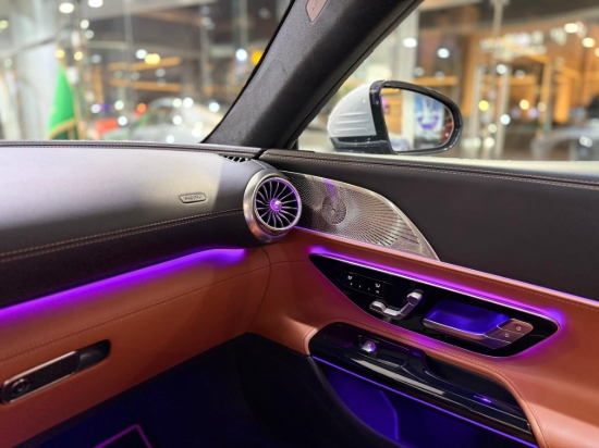 Picture of MERCEDES GT63