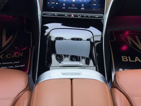 Picture of MERCEDES C300