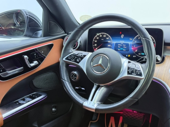 Picture of MERCEDES C300
