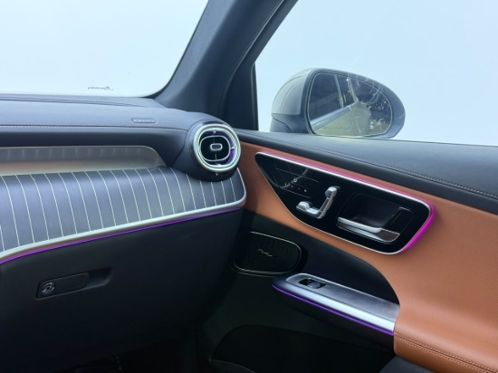 Picture of MERCEDES GLC 200
