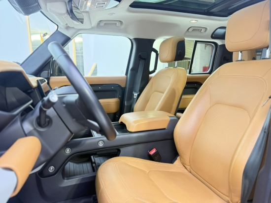 Picture of DEFENDER HSE-P400