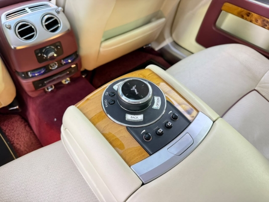 Picture of ROLLS ROYCE GHOST