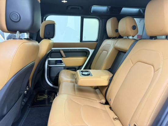 Picture of DEFENDER HSE-P400
