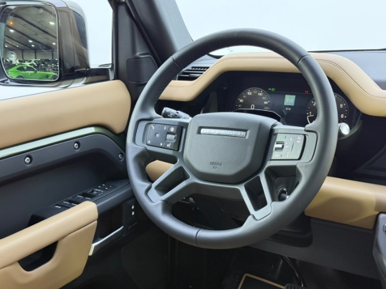 Picture of DEFENDER SE P300 X-Dynamic