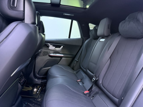 Picture of MERCEDES EQE 500