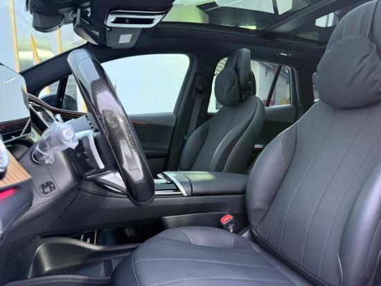 Picture of MERCEDES EQE 500