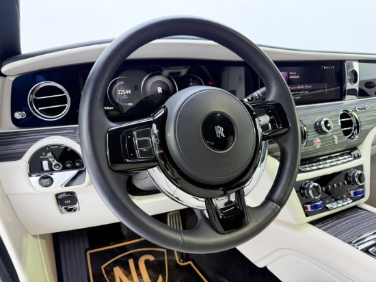Picture of ROLLS ROYCE SPECTRE