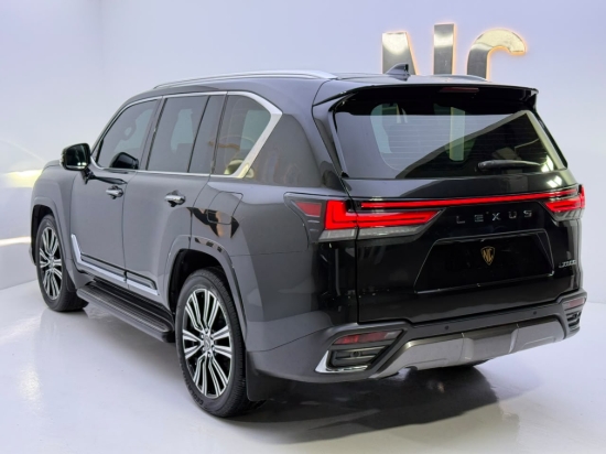 Picture of LEXUS LX600
