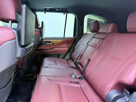 Picture of LEXUS LX600