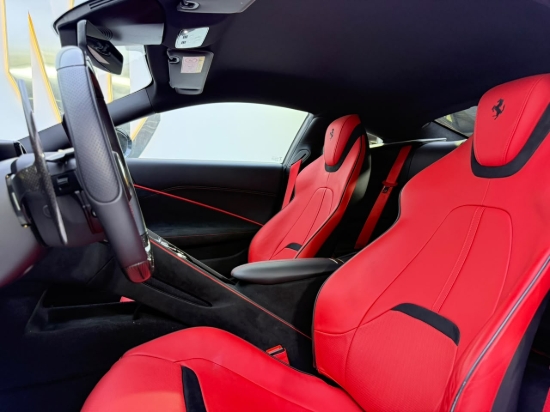Picture of FERRARI ROMA