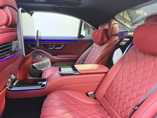 Picture of MERCEDES S580