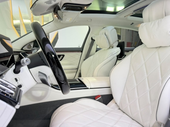 Picture of MERCEDES MAYBACH S680