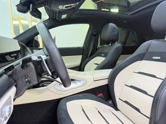 Picture of MERCEDES GLE53