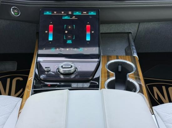 Picture of CADILLAC ESCALADE SPORT PLATINUM