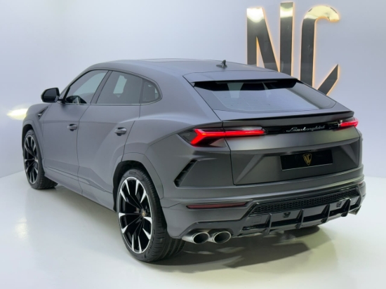 Picture of LAMBORGHINI URUS