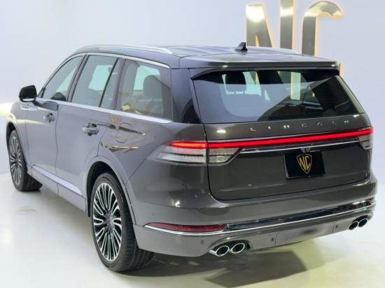 Picture of LINCOLN AVIATOR