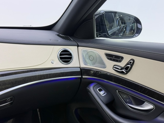 Picture of MERCEDES S560